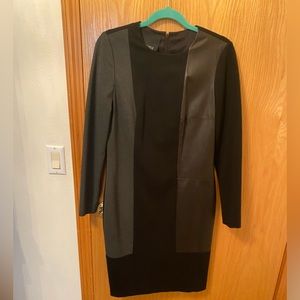 Carlisle black & grey size 6 lined long sleeve dress